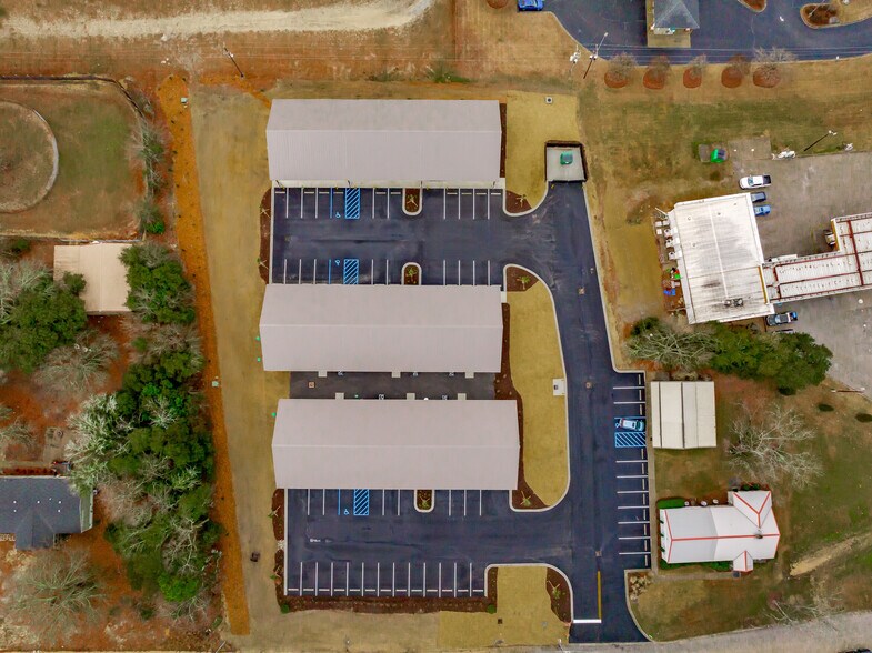 More Photos Of 118 Centerville Rd, Gilbert Light Distribution For Lease