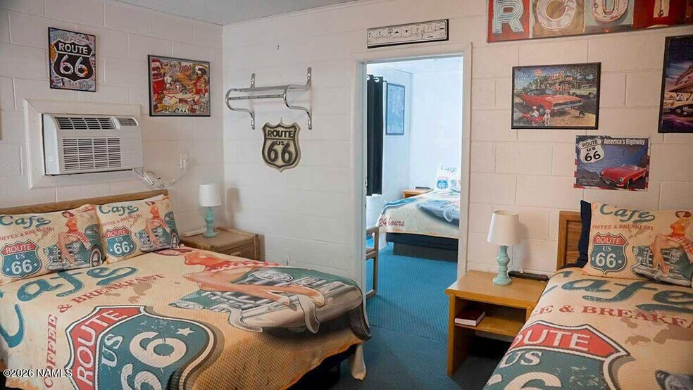More Photos Of 2141 W 3rd St, Winslow Hotel For Sale