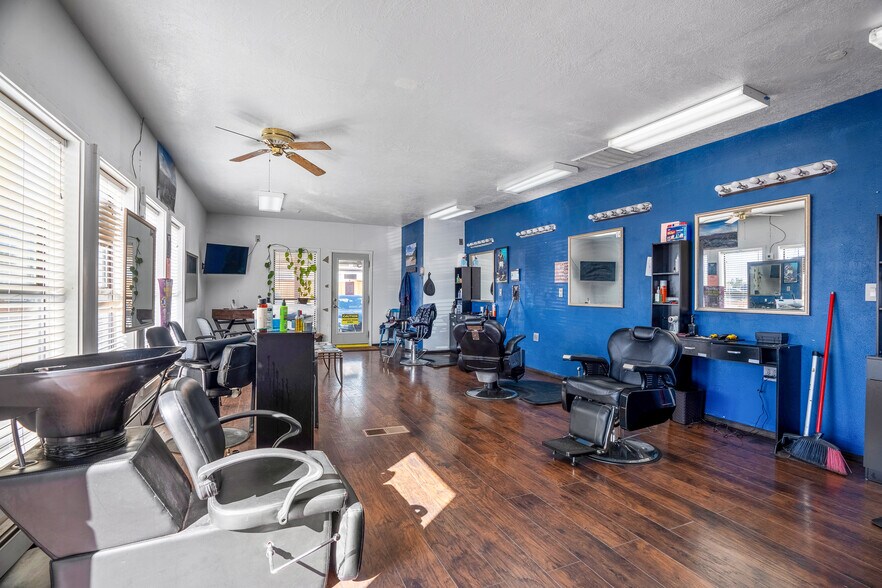 More Photos Of , White Rock Unknown For Sale