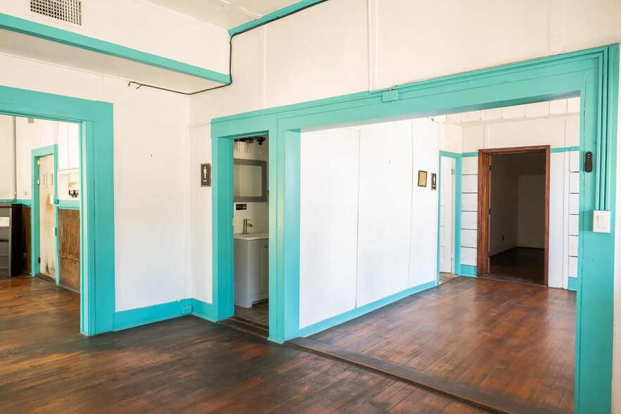 More Photos Of 396 Main st, Camp Verde Restaurant For Lease