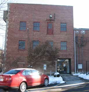 More Photos Of 121 N Chestnut St, Seymour Medical For Sale