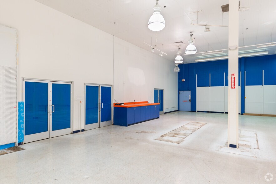 More Photos Of 718-760 W Hammer Ln, Stockton Unknown For Lease