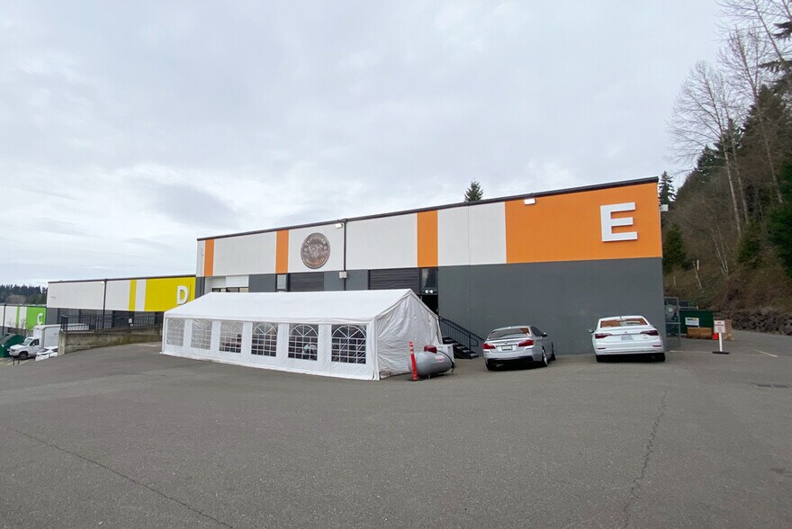 More Photos Of 19510 144th Ave NE, Woodinville Warehouse For Lease