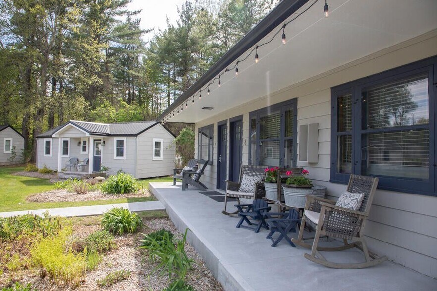 More Photos Of 2445 US-9 Rt, Peru Hotel For Sale