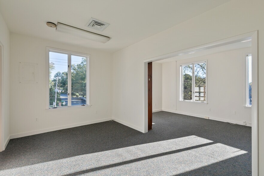 More Photos Of 8417 Patterson Ave, Richmond Office For Lease