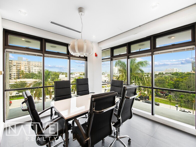 More Photos Of 910 SE 17th St, Fort Lauderdale Office For Lease