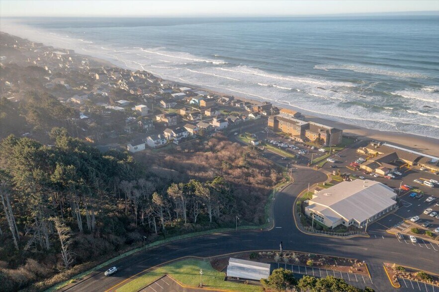 More Photos Of NW 40th Street, Lincoln City Land For Sale