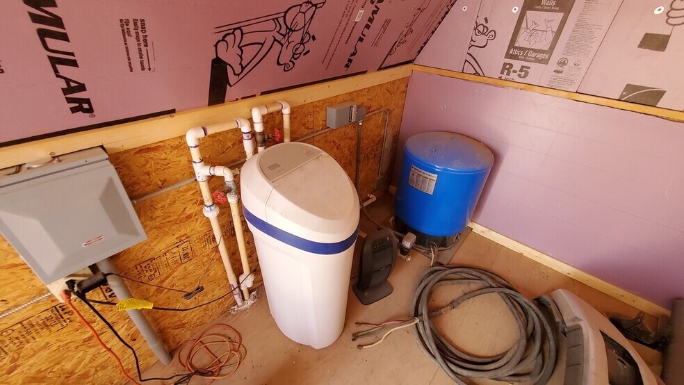 More Photos Of 16139 W 39th St, Odessa Warehouse For Lease