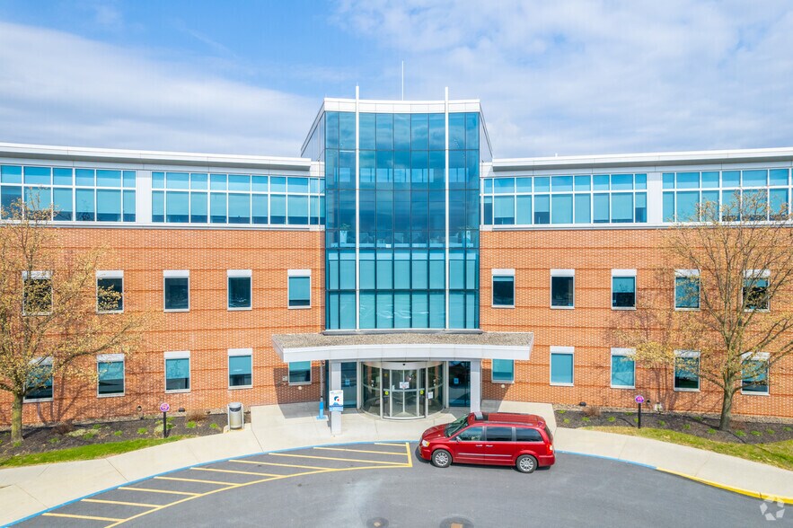 More Photos Of 2603 Keiser Blvd, Reading Hospital For Lease
