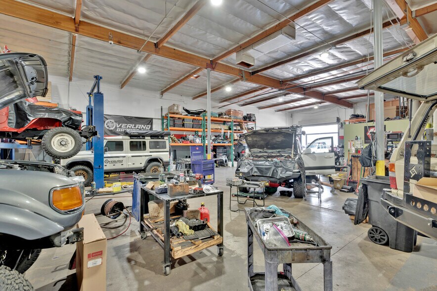 More Photos Of 23231 Vista Grande Dr, Laguna Hills Warehouse For Sale