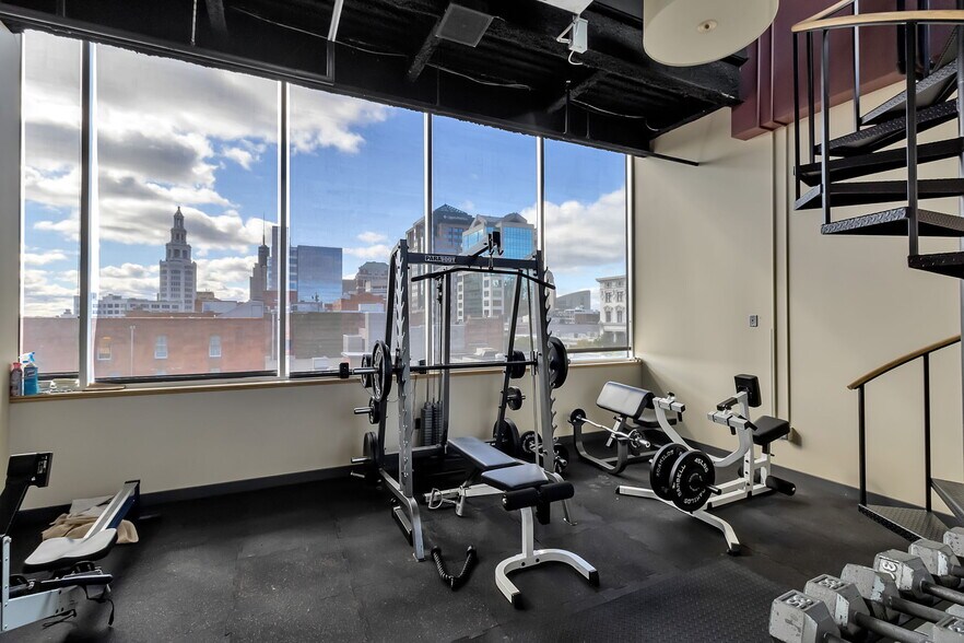 More Photos Of 665 Main St, Buffalo Office For Lease