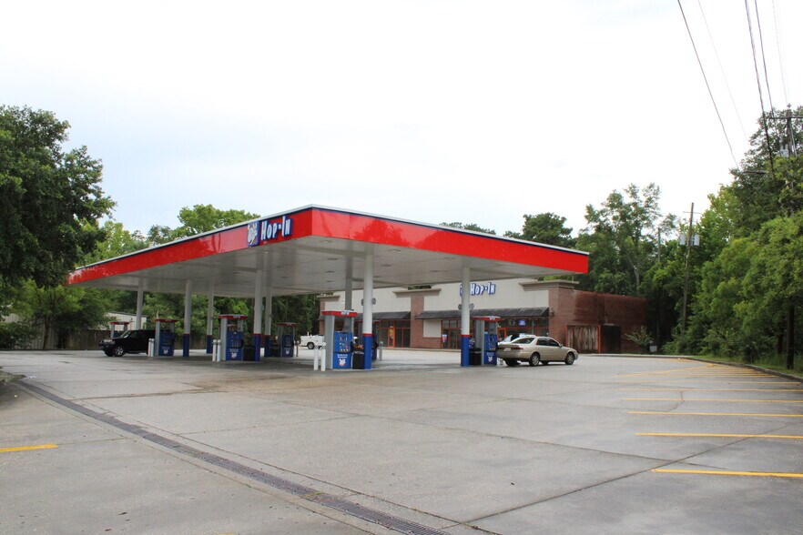 More Photos Of 3365 Moffett Rd, Mobile Convenience Store For Lease
