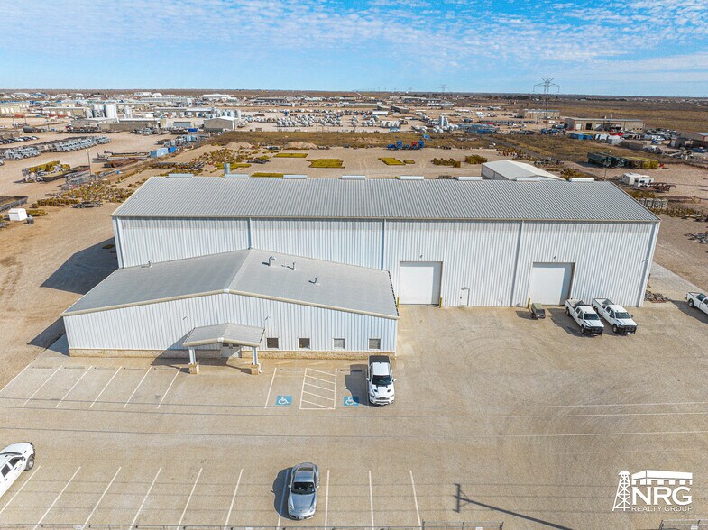 More Photos Of 7305 S FM 1788, Midland Manufacturing For Lease