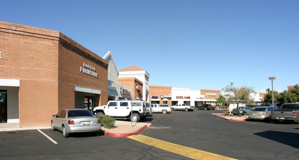 More Photos Of 1130-1184 N Gilbert Rd, Gilbert Storefront Retail Office For Lease