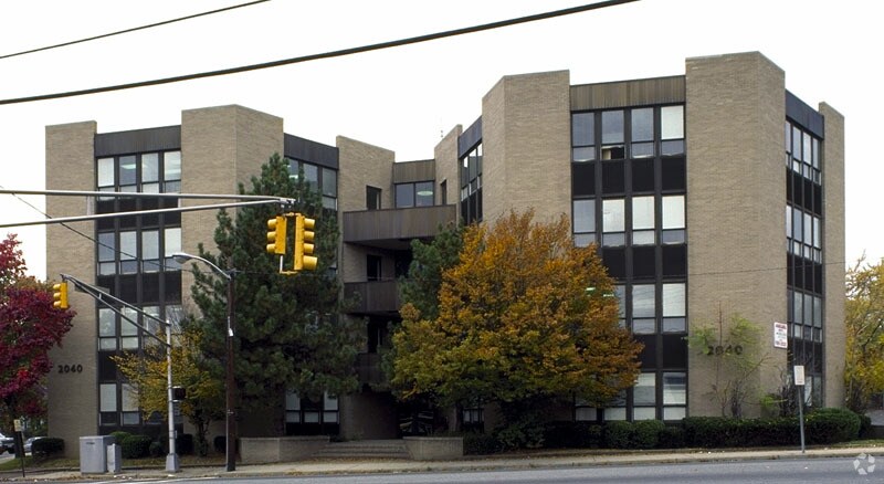 More Photos Of 2040 Millburn Ave, Maplewood Medical For Lease