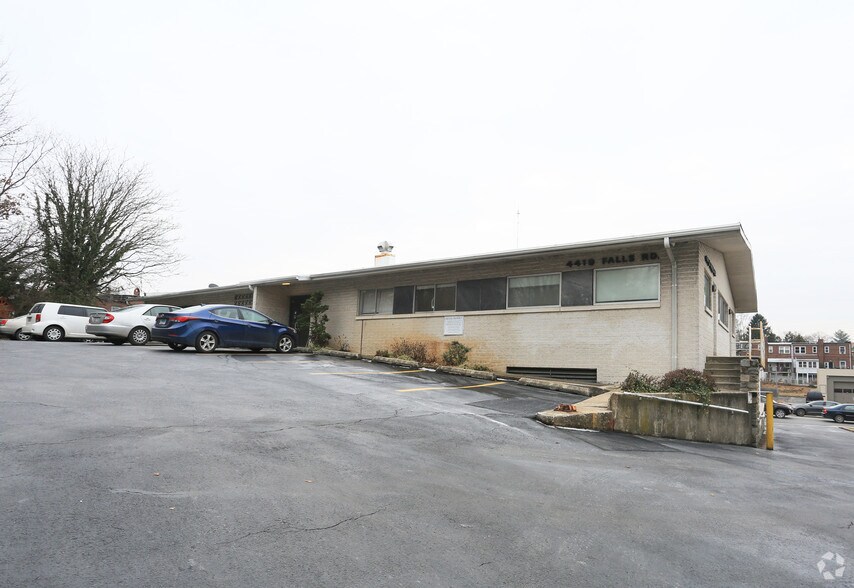 More Photos Of 4419 Falls Rd, Baltimore Medical For Sale