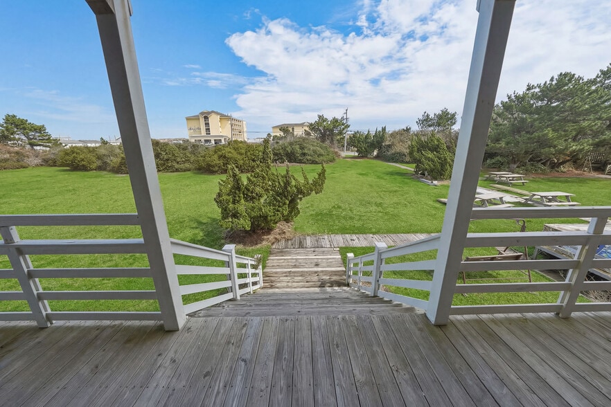 More Photos Of 6715 S Croatan Hwy, Nags Head Hotel For Sale