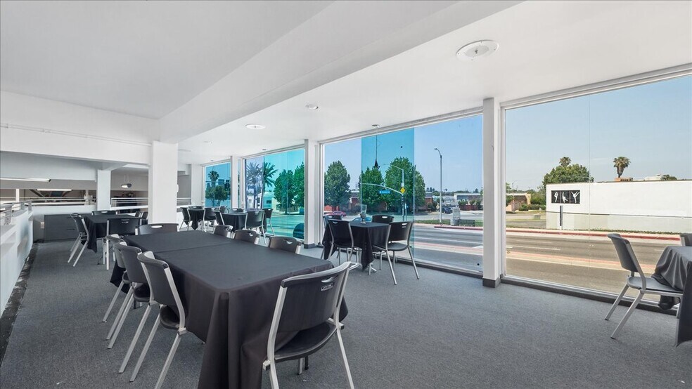 More Photos Of 6730 E Florence Ave, Bell Gardens Service For Sale