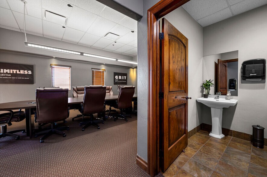 More Photos Of 2474 Patterson Rd, Grand Junction Office For Sale