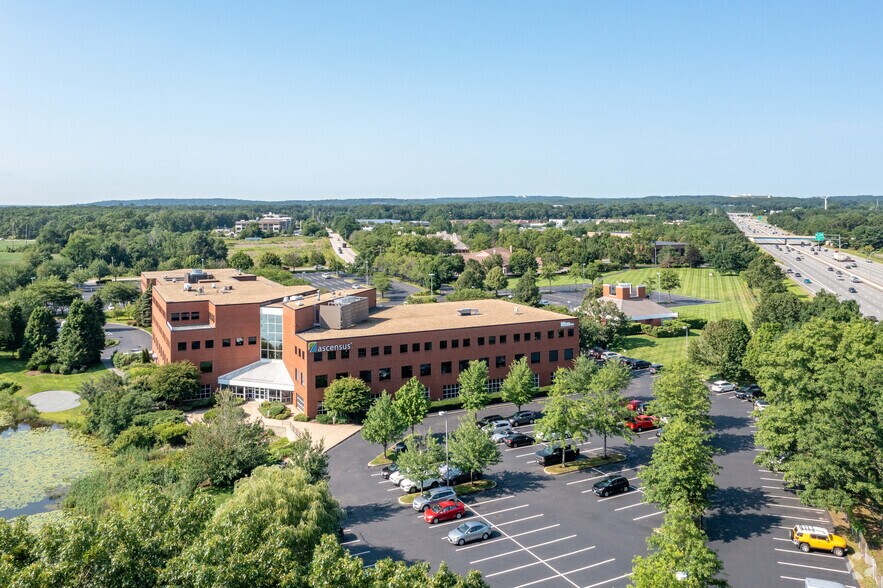 More Photos Of 475 Kilvert St, Warwick Office For Lease