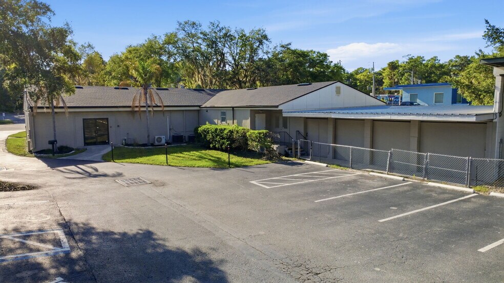 More Photos Of 346 N Volusia Ave, Orange City Daycare Center For Lease