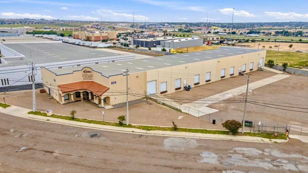 Primary Photo Of 809 Nafta Blvd, Laredo Warehouse For Lease