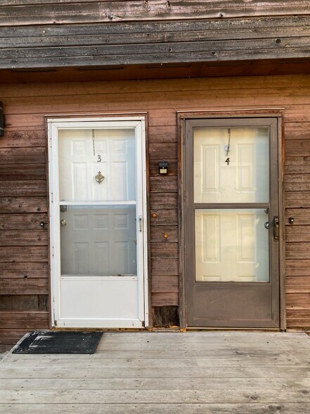 More Photos Of 4901 49 Av, Glendon Apartments For Sale