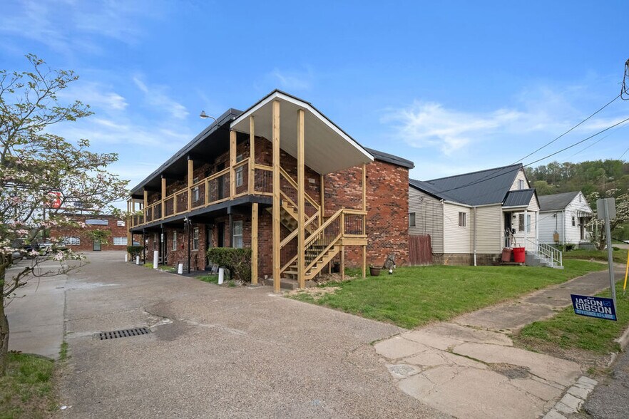 More Photos Of 1607 Bigley Ave, Charleston Apartments For Sale