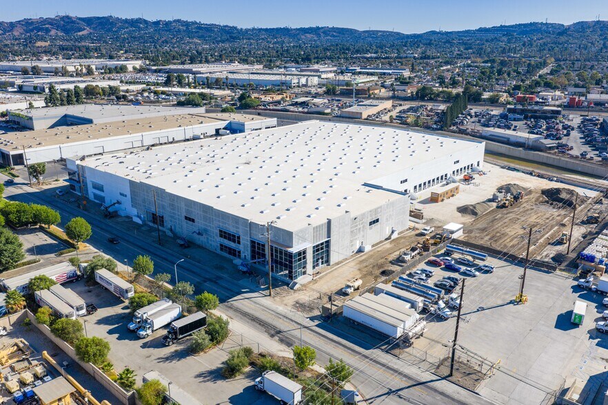 Primary Photo Of 15010 Don Julian Rd, City Of Industry Manufacturing For Lease