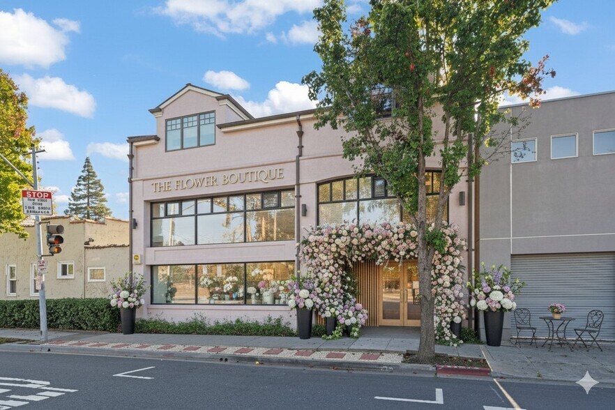 More Photos Of 808 Edgehill Dr, Burlingame General Retail For Sale