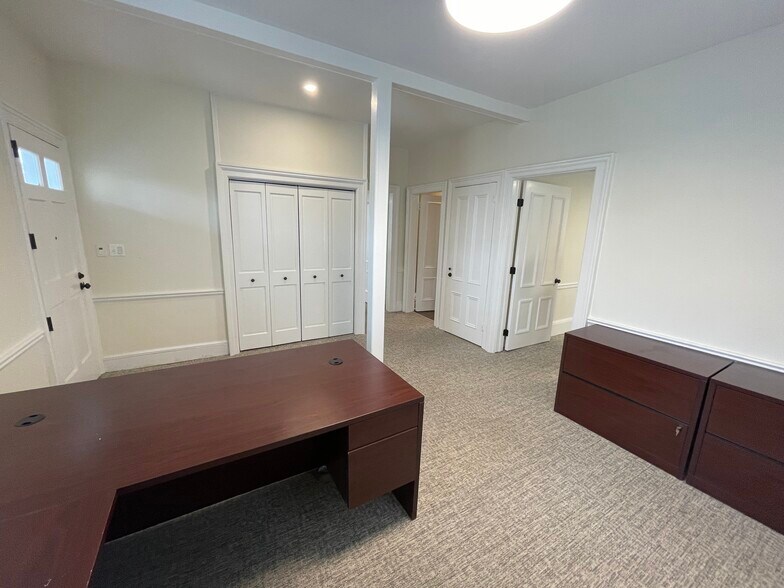 More Photos Of 25 N Fullerton Ave, Montclair Office Residential For Lease