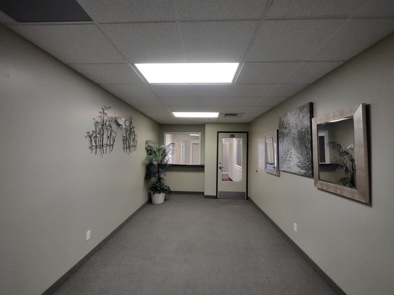 More Photos Of 12021 Jacaranda Ave, Hesperia Medical For Lease