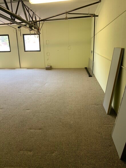More Photos Of 4328-4330 Redwood Hwy, San Rafael Research And Development For Sale