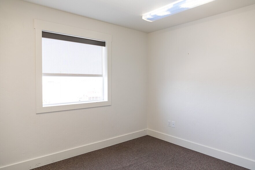 More Photos Of , Ontario Unknown For Sale