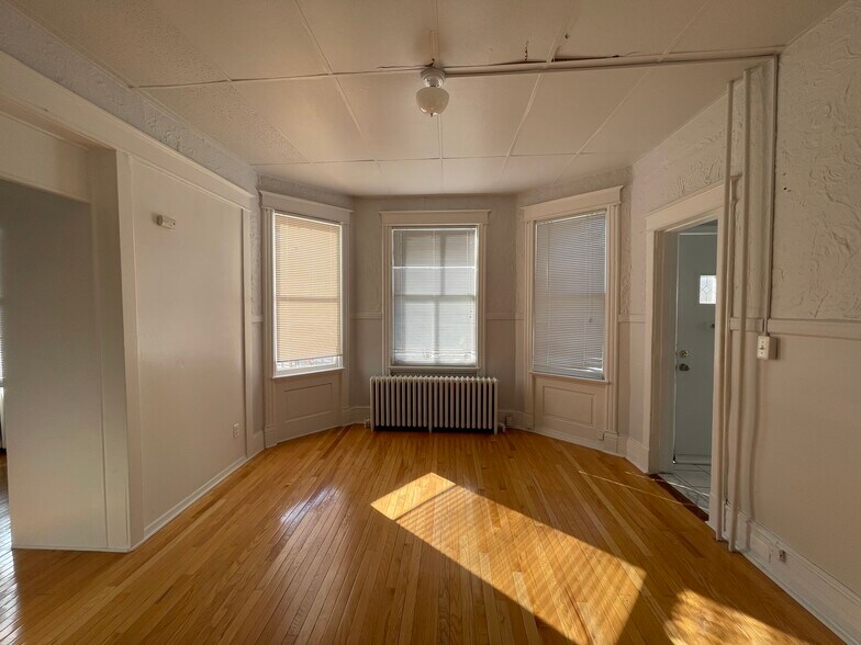 More Photos Of 7404 Rhode Island Ave, College Park Apartments For Sale