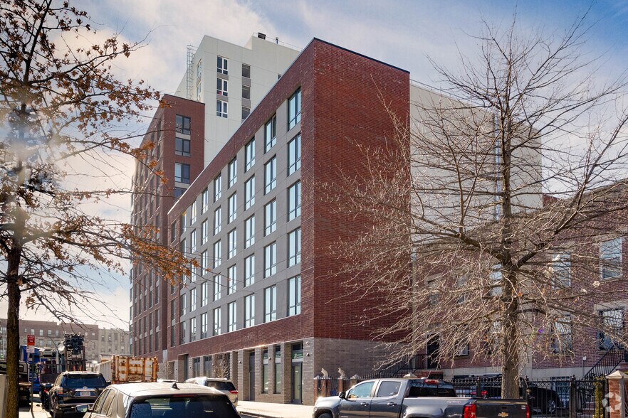 More Photos Of 1921 Atlantic Ave, Brooklyn Apartments For Lease