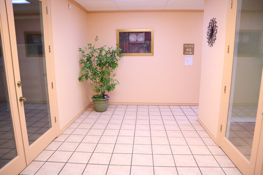 More Photos Of 16410 Blanco Rd, San Antonio Office For Lease