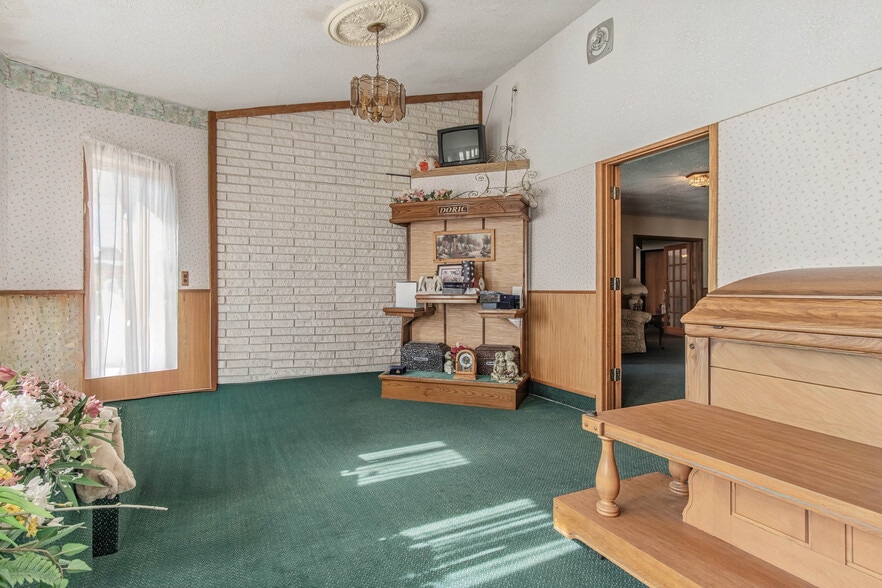 More Photos Of 17321 Old Rome State Rd, Watertown Funeral Home For Sale