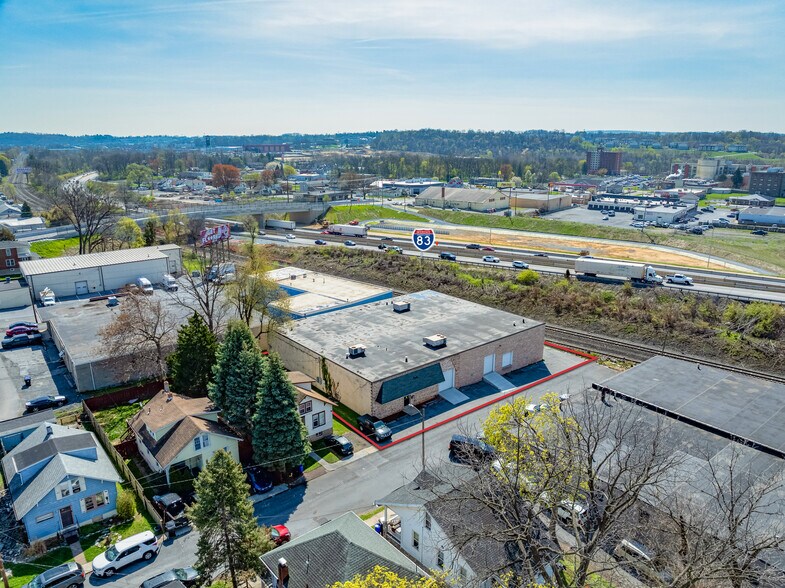 Primary Photo Of 807 S 27th St, Harrisburg Warehouse For Lease