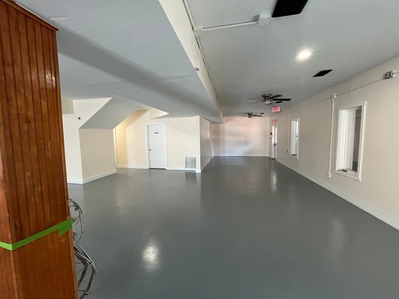 More Photos Of 4747 W State Road 46, Bloomington Golf Course Driving Range For Sale