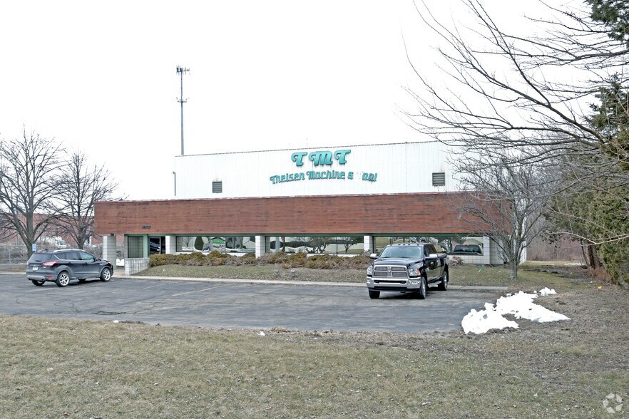 More Photos Of 17625 23 Mile Rd, Macomb Warehouse For Lease