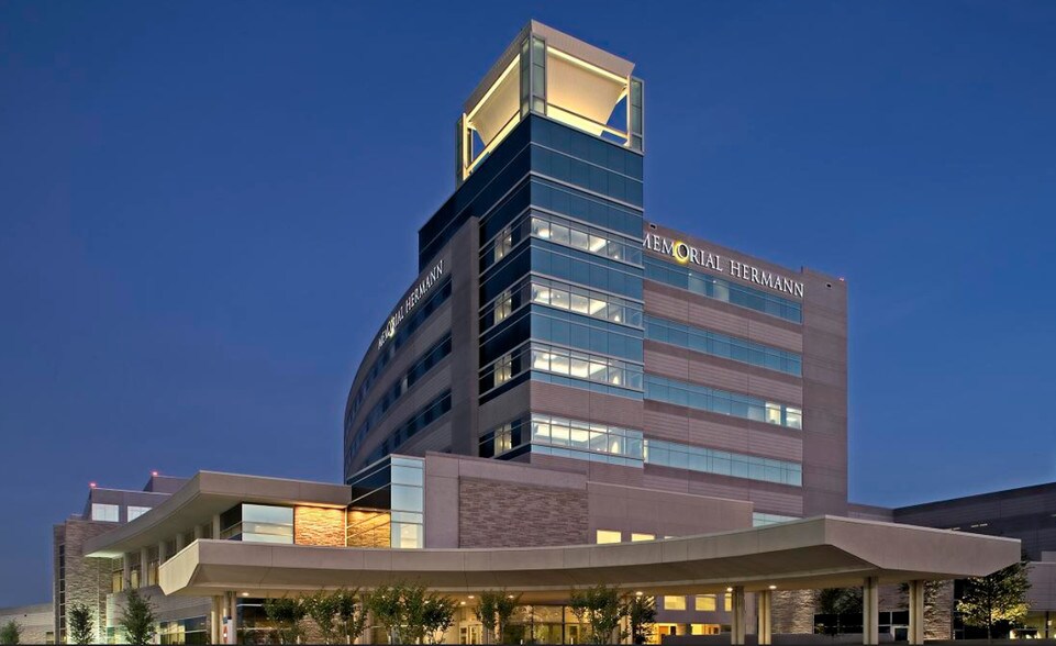 More Photos Of 1227 Grand West Blvd, Katy Coworking Space