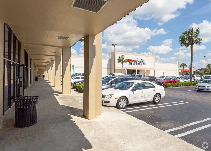 More Photos Of 15625 SW 88th St, Miami Unknown For Lease