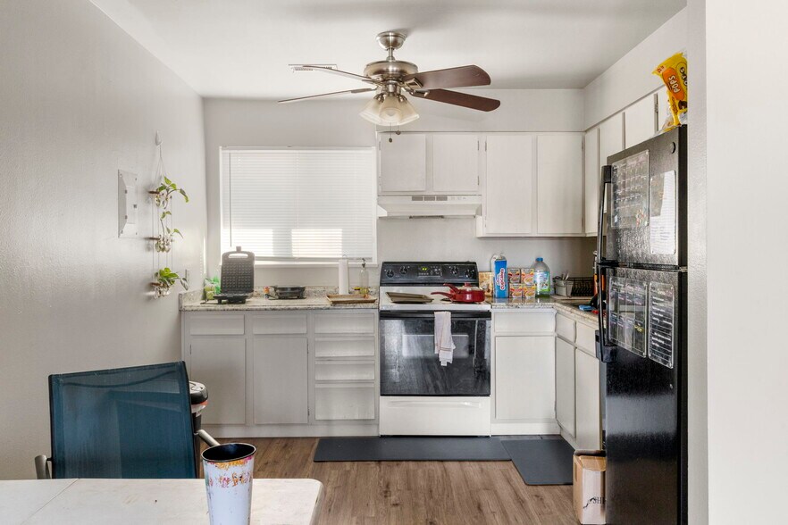 More Photos Of 1805-1809 Eagle View Drive, Colorado Springs Multifamily For Sale