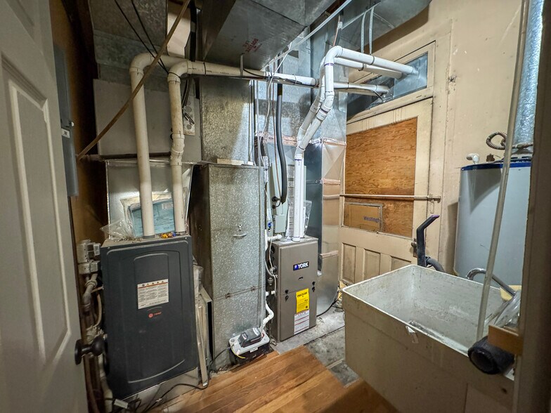 More Photos Of 302 Missouri Ave, Deer Lodge Freestanding For Sale