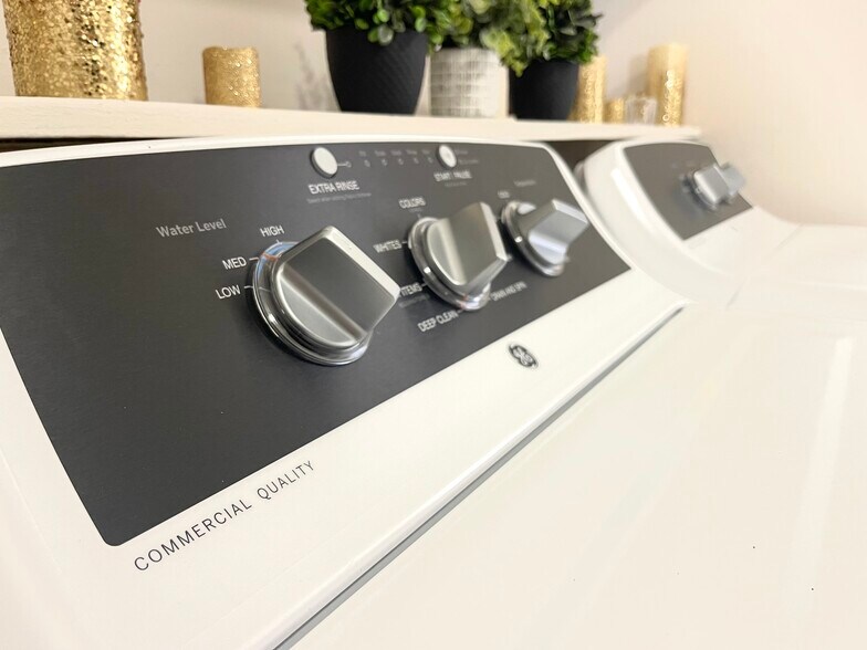 More Photos Of 931 N J St, Lake Worth Beach Apartments For Sale