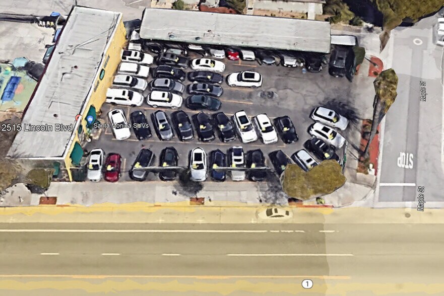 More Photos Of 2515 Lincoln Blvd, Santa Monica Auto Dealership For Lease