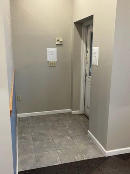 More Photos Of 1783 Meriden Waterbury Road UNIT 11, Plantsville Freestanding For Lease