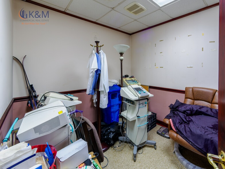 More Photos Of 9522 State Route 29, Fairfax Loft Creative Space For Sale