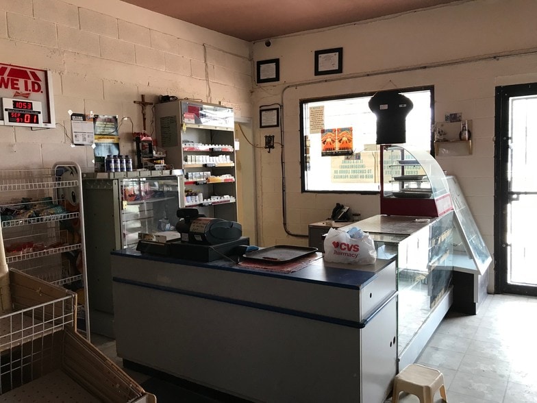 More Photos Of 12690 Pensamiento, San Elizario Convenience Store For Sale